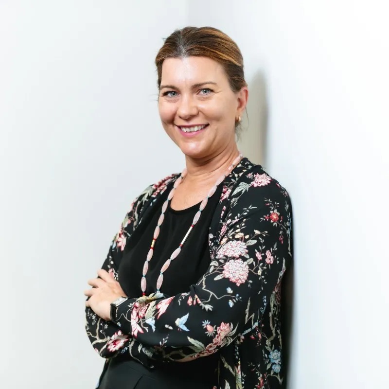 Stefanie Evennett CHAIR The Financial Times