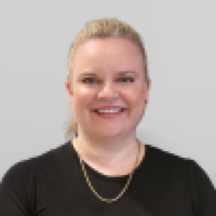 Victoria Crasti, Treasurer